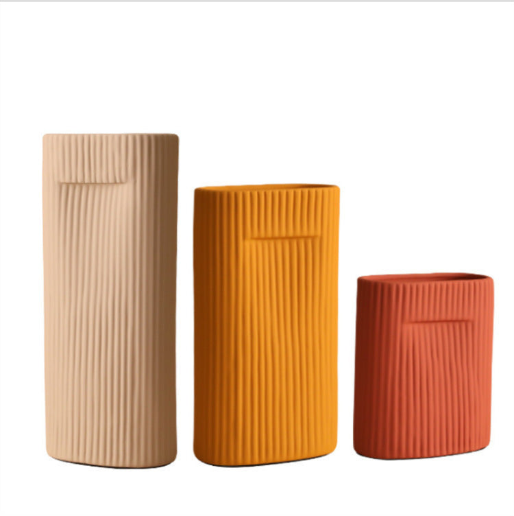 Vase Sculpture avec Lignes - Ornement Décoratif pour Sol ou Table